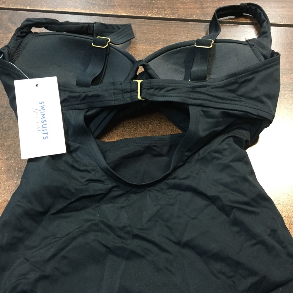Nwt Swimsuits For All Underwire Cutout Twist One piece - Picture 5 of 5